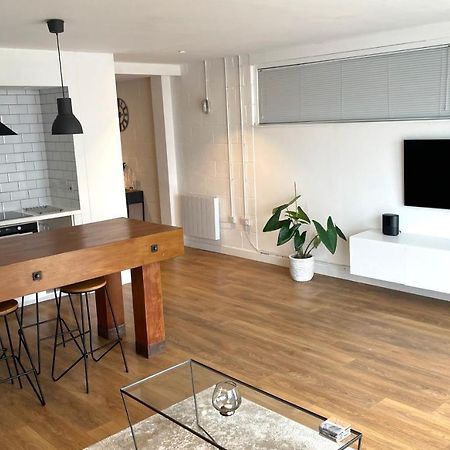 Spacious Industrial Style Apartment ロンドン エクステリア 写真