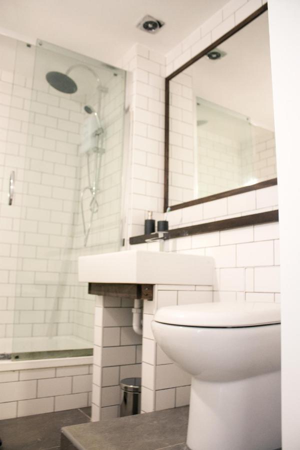 Spacious Industrial Style Apartment ロンドン エクステリア 写真
