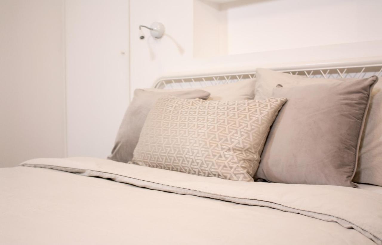 Spacious Industrial Style Apartment ロンドン エクステリア 写真